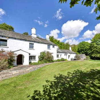 5 Bed in Eskdale SZ259