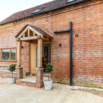 3 Bed in Eckington 86760