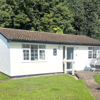 BumbleBee Lodge