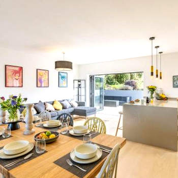 5 Bed in Appledore 90438