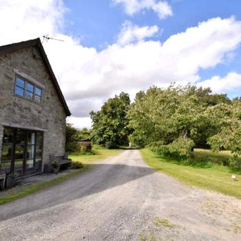 4 Bed in Hay on Wye 90375