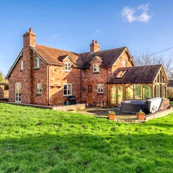 4 Bed in Blakeney 90589