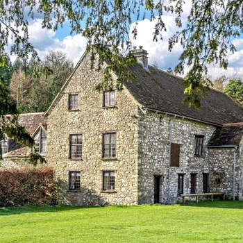 4 Bed in Llanover 91243