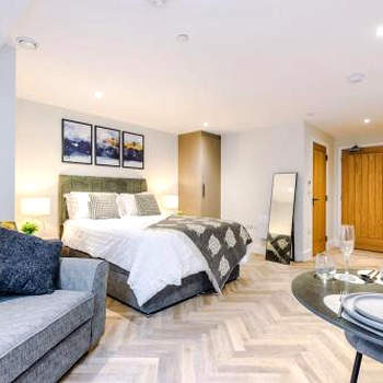 Deluxe Studio Apartment with Private Balcony