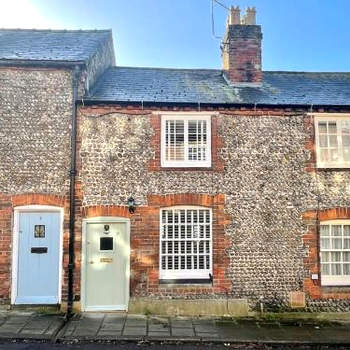 Quaint Cottage in the heart of Arundel