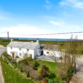 Traditional coastal cottage in Cornwall
