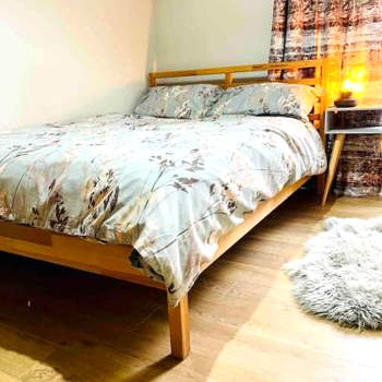 Modern Edinburgh Apartment 2 bedrooms & two bathrooms