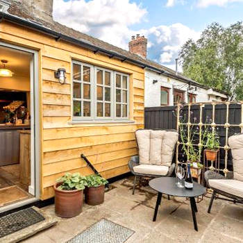 2 Bed in Hay-on-Wye 93221