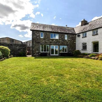 5 Bed in Brecon 90660