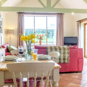 The Cart Lodge 6