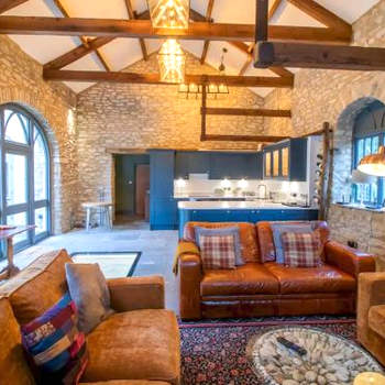 Pass the Keys Beautiful historic 3 bedroom Cottage Free parking