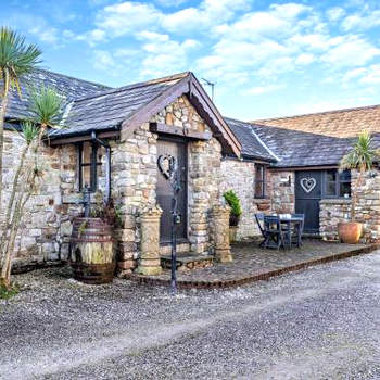 3 Bed in Gower 93942