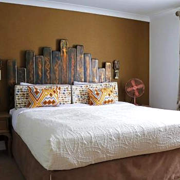 Shillingford Bridge Hotel