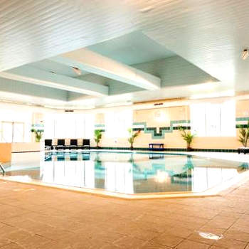 Mercure Daventry Court Hotel