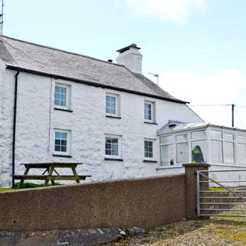 Porth Cormon Farmhouse