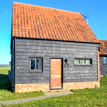 Sallys Nest - E3042