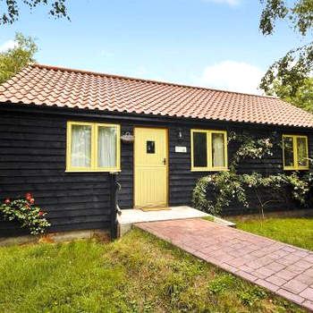 Briar Cottage - E5335