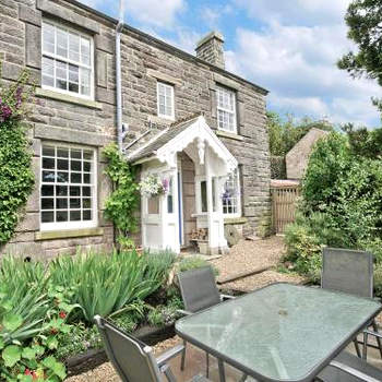 West View Cottage - E5386