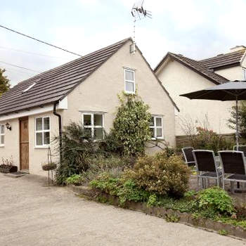 Stable Cottage - Hw7452