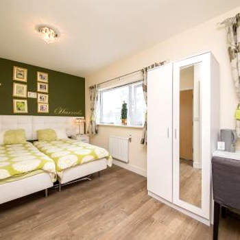 Rowan Park Lodge
