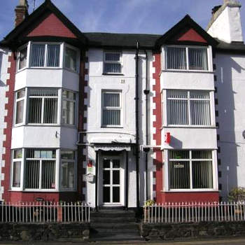 Ty Newydd Guest House
