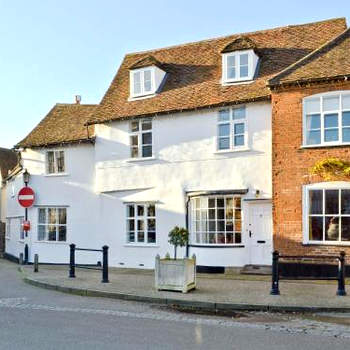 Red Lion Corner