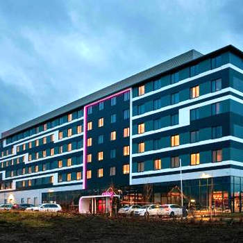 Moxy Aberdeen Airport