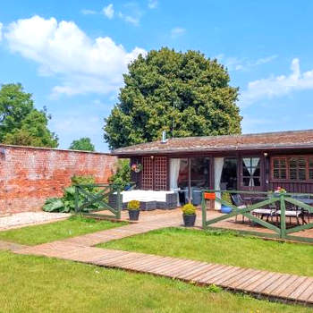 Pampita Lodge