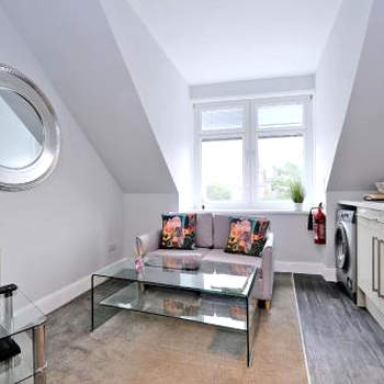 Central Aberdeen Apartment
