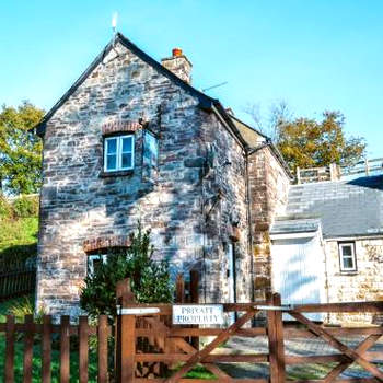 Aqueduct Cottage