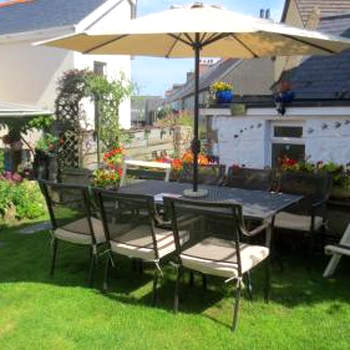 Hamilton Lodge - Cottage sleeps 8