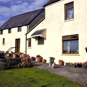 Plas Newydd Farm