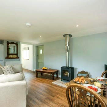 Barn Owl Lodge
