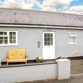 2 Black Horse Cottages
