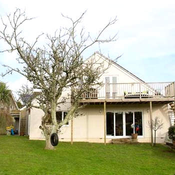 Summerfield House with Hot Tub