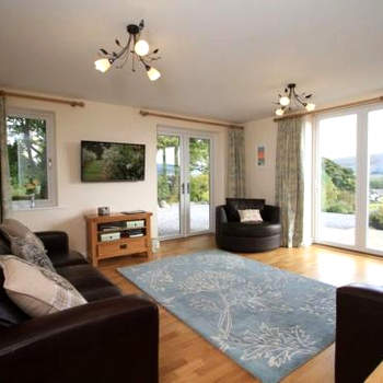 Eribel Cottage