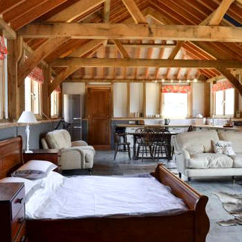 Little Barn - Ukc2539