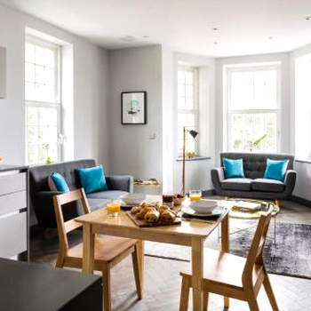 Farnborough Boutique by Viridian Apartments
