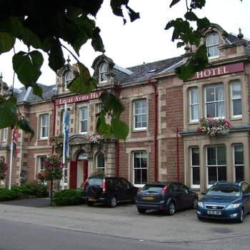 Lovat Arms Hotel