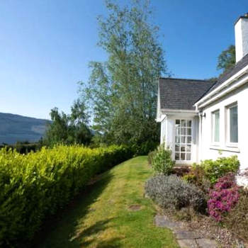 Loch Ness Cottages