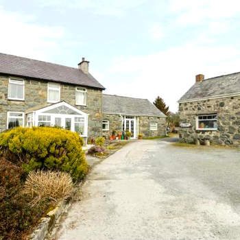 Bwthyn Ael Y Bryn