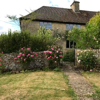 Rose Cottage, 4 The Hill