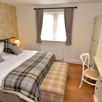 The Woolly Sheep Inn