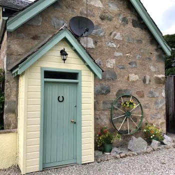 Rosemount Bothy - Highland Cottage