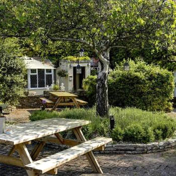 Best Western Compass Inn