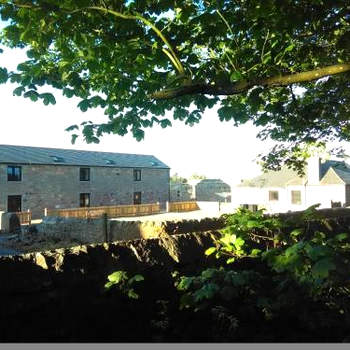 Berryhill East Steading - Sleeps 6 - Peterhead - Dog Friendly - Rural Location -Smart TV - Golf Driving Range - EV Point