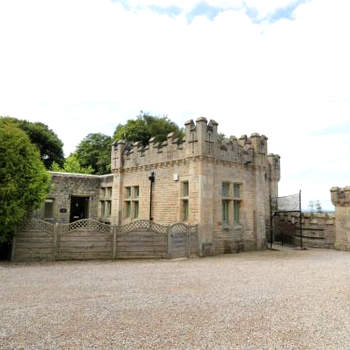 Walworth Castle Lodge