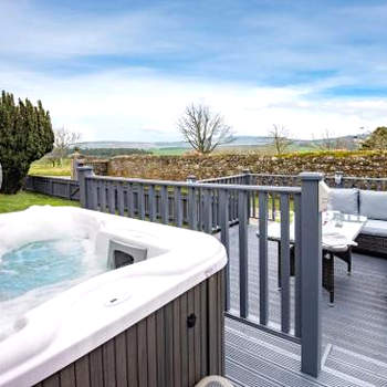 The Gate Lodge - Hot Tub 1 bedroom, log burner