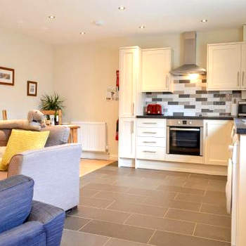 Croft Cottage 1 - Uk10587