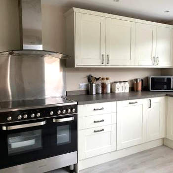 Newly Renovated & Spacious House